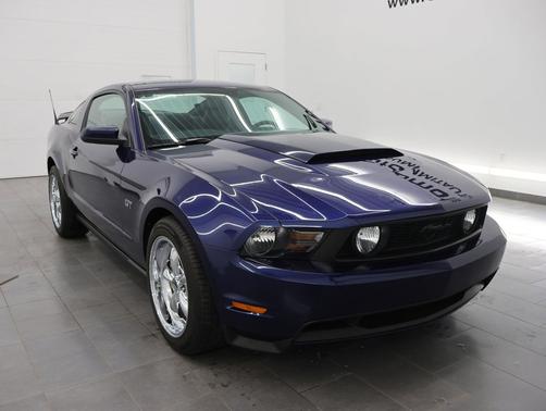 Kona Blue Metallic 2010 Ford Mustang GT Premium