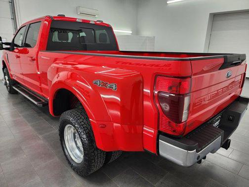 Race Red 2022 Ford F-350 Lariat