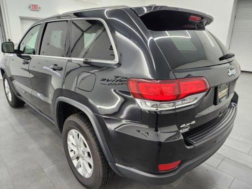 2022 Jeep Grand Cherokee Laredo