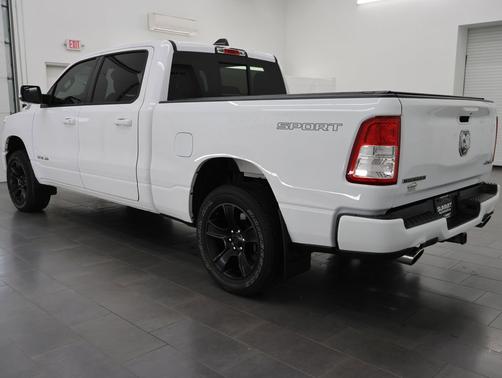 Bright White Clearcoat 2021 RAM 1500 Big Horn/Lone Star