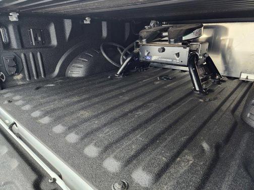 2022 Ford F-450 Lariat