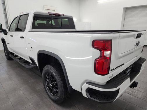 2023 Chevrolet Silverado 3500 LTZ