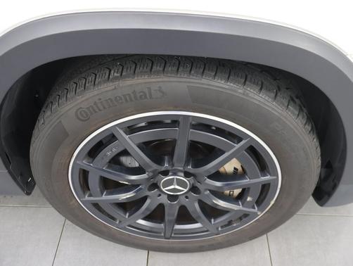 WHITE 2022 Mercedes-Benz AMG GLB 35 4MATIC