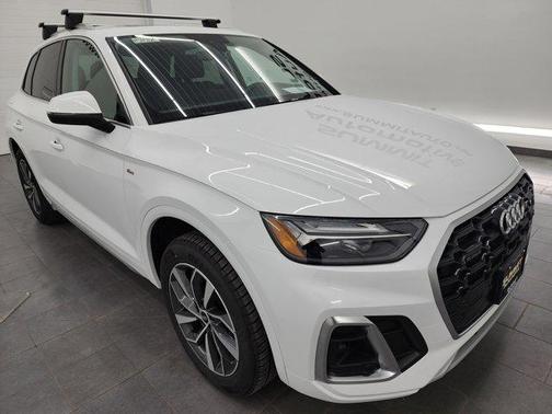 2024 Audi Q5 45 S line Premium Plus