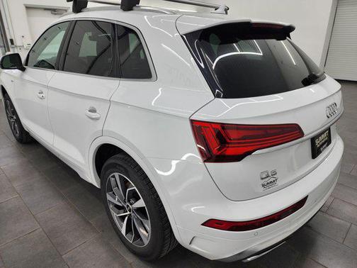 2024 Audi Q5 45 S line Premium Plus