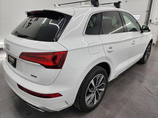 2024 Audi Q5 45 S line Premium Plus