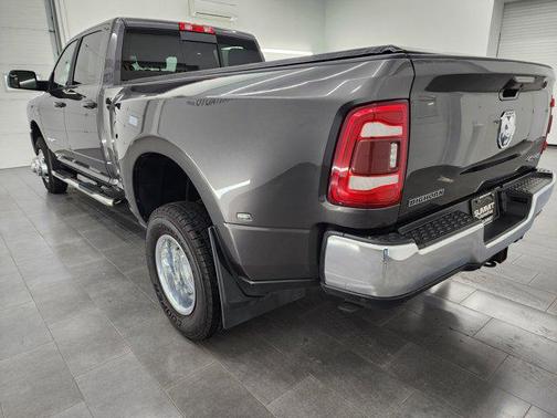 2021 RAM 3500 Big Horn Crew Cab 4x4 8' Box