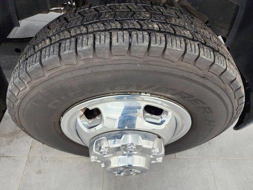 2021 RAM 3500 Big Horn Crew Cab 4x4 8' Box