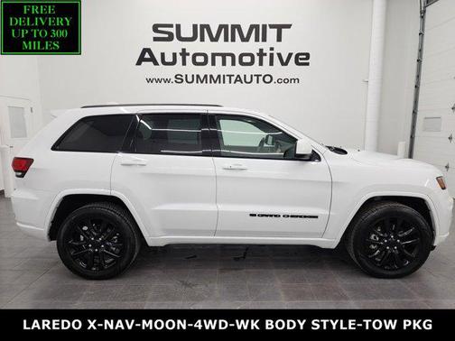 2022 Jeep Grand Cherokee Laredo