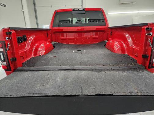 2021 RAM 2500 Big Horn Crew Cab 4x4 6'4' Box