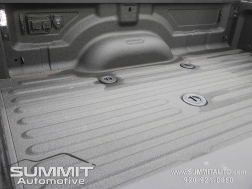 Diamond Black Crystal Pearlcoat 2026 RAM 2500 Big Horn Crew Cab 4x4 8' Box