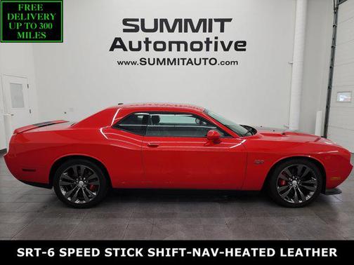 2014 Dodge Challenger SRT8
