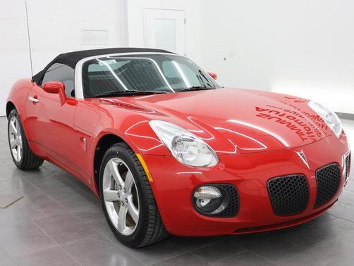 Aggressive (Victory Red) 2007 Pontiac Solstice GXP