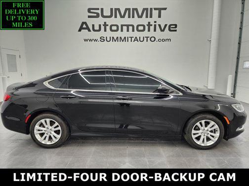 2016 Chrysler 200 Limited