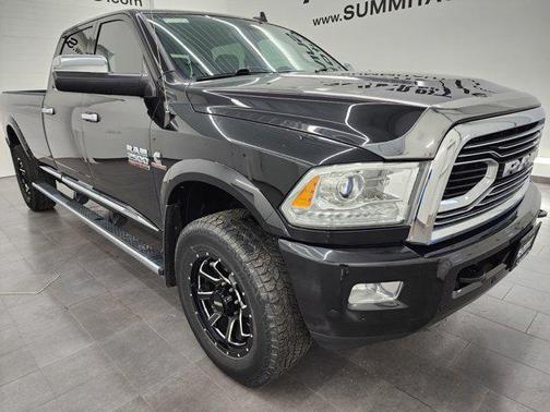 2018 RAM 2500 Limited Crew Cab 4x4 8' Box