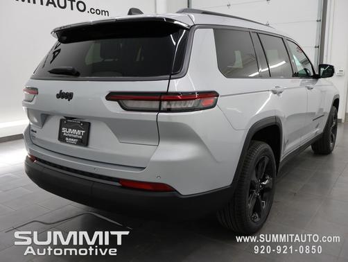 Silver Zynith 2026 Jeep Grand Cherokee L Limited