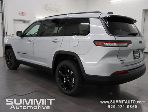 Silver Zynith 2026 Jeep Grand Cherokee L Limited