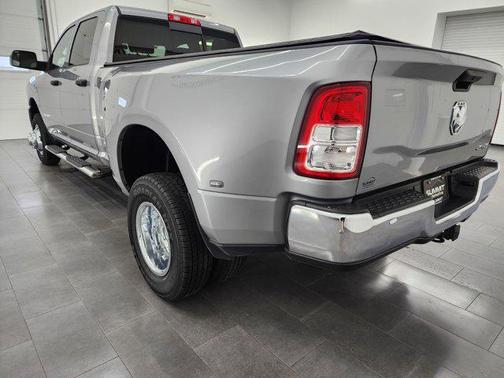 2021 RAM 3500 Tradesman Crew Cab 4x4 8' Box