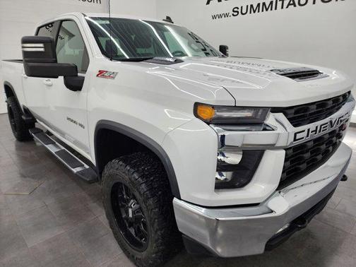 2022 Chevrolet Silverado 2500 LT1 H/D Crew Cab
