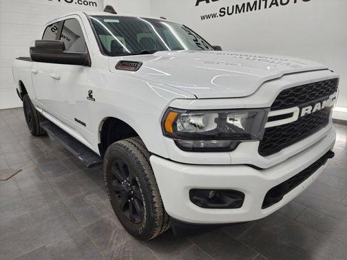 2022 RAM 2500 Big Horn Crew Cab 4x4 6'4' Box