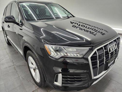 2024 Audi Q7 45 Premium Plus