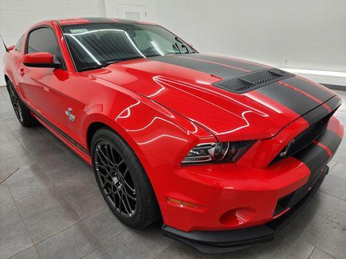 2013 Ford Shelby GT500 Base