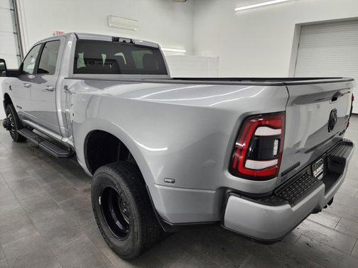 2024 RAM 3500 Big Horn Crew Cab 4x4 8' Box