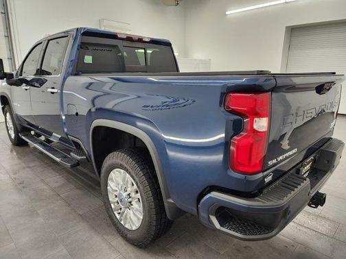 2021 Chevrolet Silverado 2500 High Country