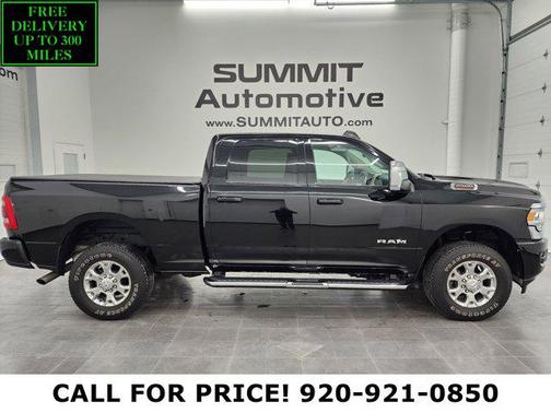 2023 RAM 2500 Laramie Crew Cab 4x4 6'4' Box