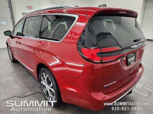 2026 Chrysler Pacifica L