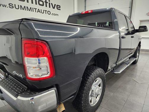 2021 RAM 2500 Big Horn Crew Cab 4x4 6'4' Box