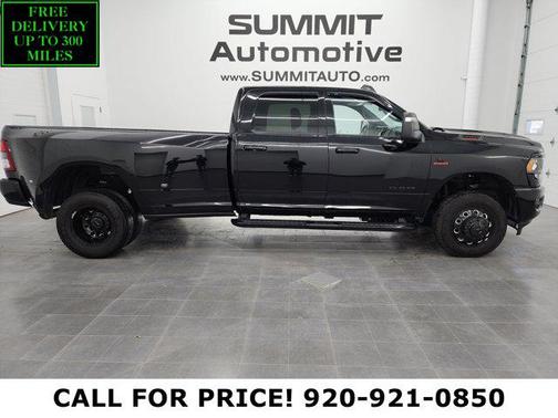 2024 RAM 3500 Big Horn Crew Cab 4x4 8' Box