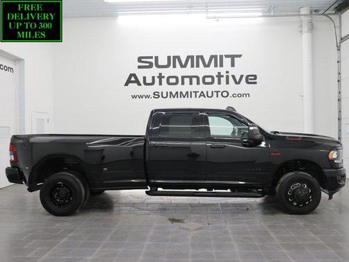2024 RAM 3500 Big Horn Crew Cab 4x4 8' Box