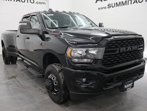 2024 RAM 3500 Big Horn Crew Cab 4x4 8' Box