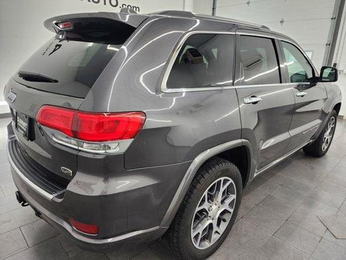 2020 Jeep Grand Cherokee Overland