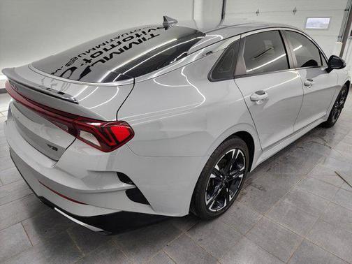 2022 Kia K5 GT-Line