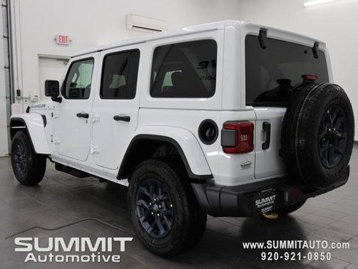 Bright White Clearcoat 2026 Jeep Wrangler 4-Door 85th Anniversary Edition