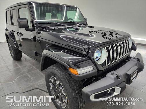 2025 Jeep Wrangler 4-Door Sahara 4x4