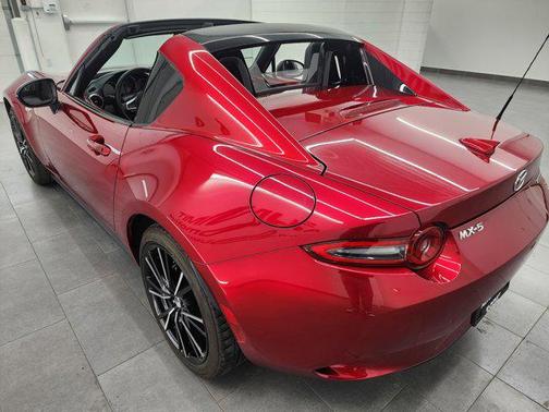 2024 Mazda MX-5 Miata RF Grand Touring
