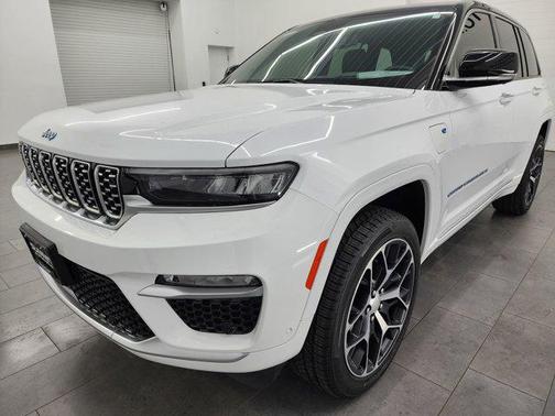2022 Jeep Grand Cherokee 4xe Summit Reserve