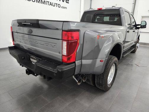 2022 Ford F-350 Lariat