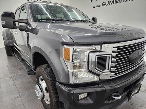 2022 Ford F-350 Lariat