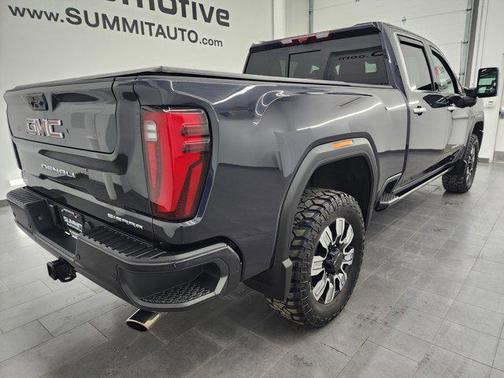 2024 GMC Sierra 2500 Denali