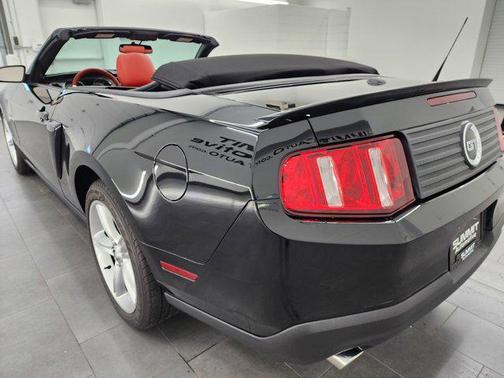 2010 Ford Mustang GT Premium