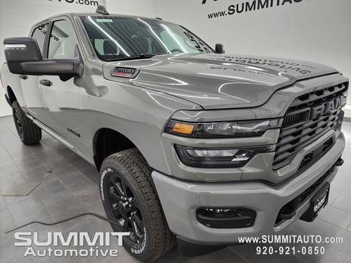 Ceramic Gray Clearcoat 2026 RAM 2500 Big Horn Crew Cab 4x4 6'4' Box