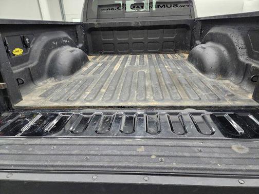 2023 RAM 2500 Laramie Crew Cab 4x4 6'4' Box