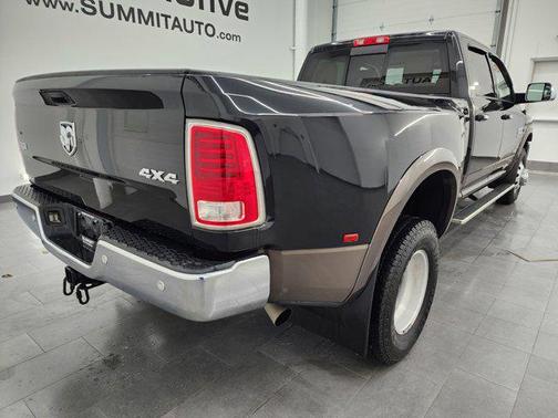 2018 RAM 3500 Laramie Crew Cab 4x4 8' Box
