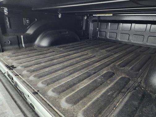 Bright White Clearcoat 2024 RAM 2500 Laramie Crew Cab 4x4 6'4' Box