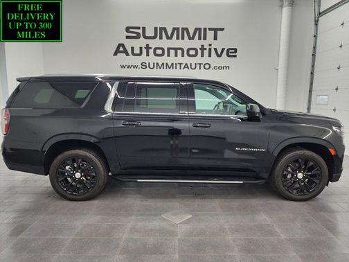2023 Chevrolet Suburban LT