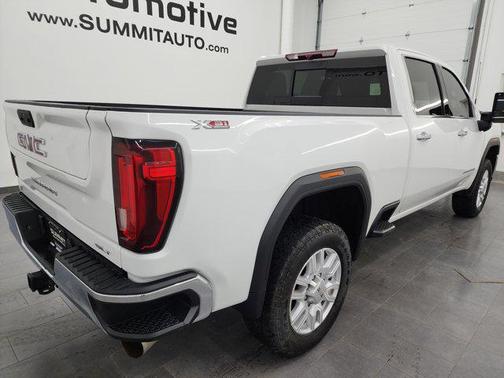 2022 GMC Sierra 2500 SLT